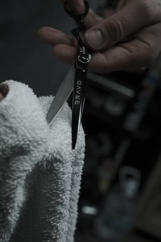 Black Bravo Cutting Shears
